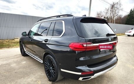 BMW X7, 2021 год, 9 800 000 рублей, 2 фотография