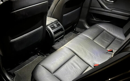 BMW 5 серия, 2011 год, 2 200 000 рублей, 18 фотография