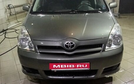 Toyota Corolla Verso I, 2007 год, 670 000 рублей, 6 фотография