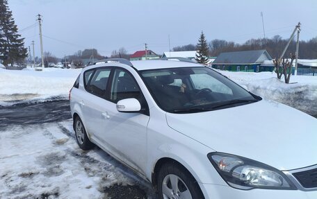 KIA cee'd I рестайлинг, 2012 год, 800 000 рублей, 2 фотография