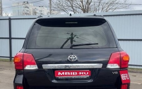 Toyota Land Cruiser 200, 2012 год, 3 800 000 рублей, 7 фотография