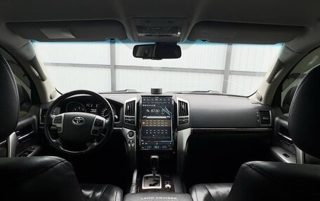 Toyota Land Cruiser 200, 2012 год, 3 800 000 рублей, 18 фотография