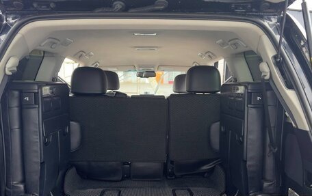 Toyota Land Cruiser 200, 2012 год, 3 800 000 рублей, 21 фотография