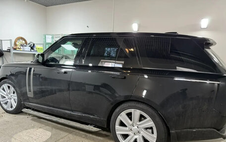 Land Rover Range Rover IV рестайлинг, 2022 год, 17 500 000 рублей, 3 фотография