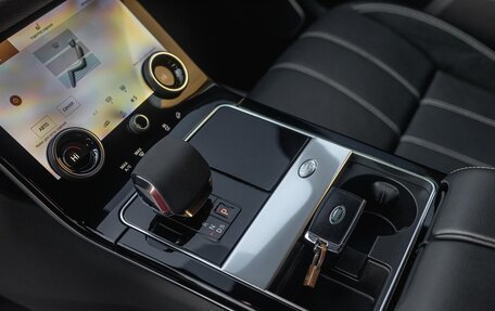 Land Rover Range Rover Velar I, 2021 год, 5 600 000 рублей, 7 фотография