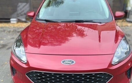 Ford Escape, 2020 год, 1 900 000 рублей, 2 фотография