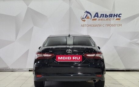 Toyota Camry, 2020 год, 2 950 000 рублей, 4 фотография