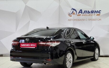 Toyota Camry, 2020 год, 2 950 000 рублей, 3 фотография