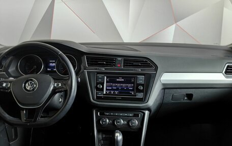 Volkswagen Tiguan II, 2018 год, 3 075 000 рублей, 15 фотография