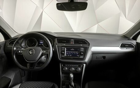 Volkswagen Tiguan II, 2018 год, 3 075 000 рублей, 14 фотография