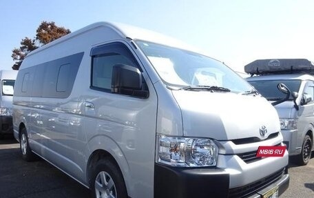 Toyota HiAce H200, 2024 год, 5 300 000 рублей, 7 фотография