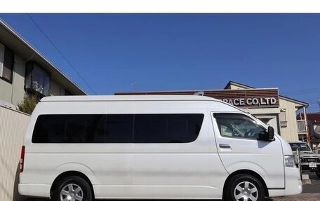 Toyota HiAce H200, 2024 год, 5 100 000 рублей, 5 фотография