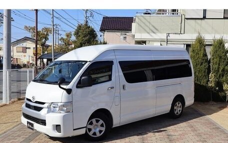 Toyota HiAce H200, 2024 год, 5 100 000 рублей, 3 фотография