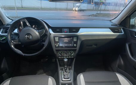 Skoda Rapid I, 2017 год, 1 050 000 рублей, 6 фотография