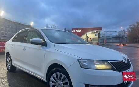 Skoda Rapid I, 2017 год, 1 050 000 рублей, 4 фотография