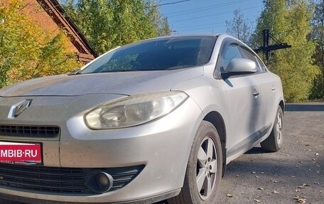 Renault Fluence I, 2011 год, 900 000 рублей, 2 фотография