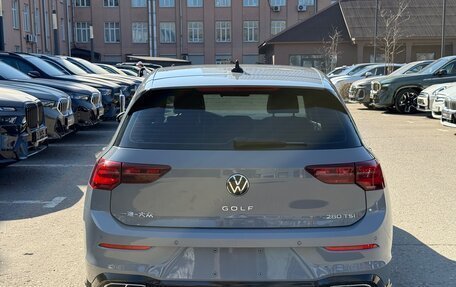 Volkswagen Golf VIII, 2023 год, 2 390 000 рублей, 10 фотография