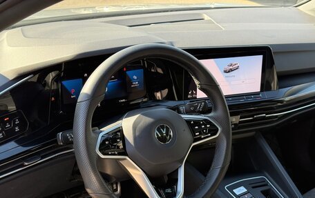 Volkswagen Golf VIII, 2023 год, 2 390 000 рублей, 4 фотография