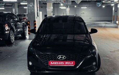 Hyundai Solaris II рестайлинг, 2020 год, 1 450 000 рублей, 12 фотография