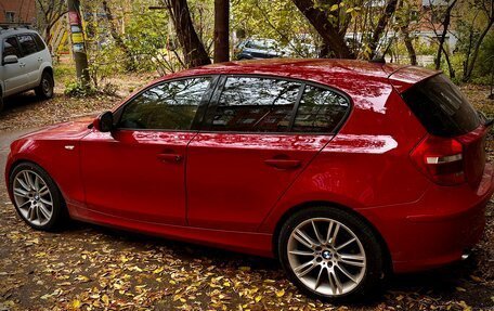 BMW 1 серия, 2010 год, 849 000 рублей, 12 фотография