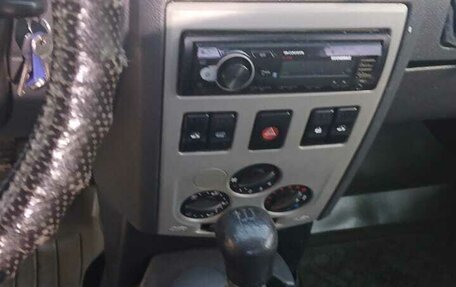 Renault Logan I, 2006 год, 230 000 рублей, 6 фотография