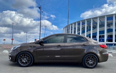 KIA Rio III рестайлинг, 2015 год, 1 050 000 рублей, 2 фотография