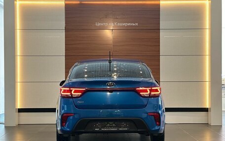 KIA Rio IV, 2018 год, 1 499 000 рублей, 5 фотография