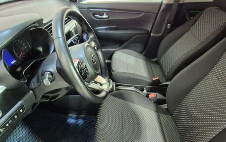 KIA Rio IV, 2018 год, 1 349 000 рублей, 14 фотография