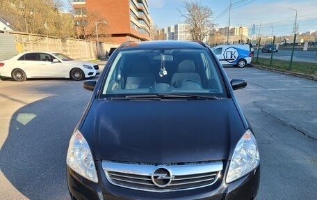 Opel Zafira B, 2008 год, 750 000 рублей, 4 фотография