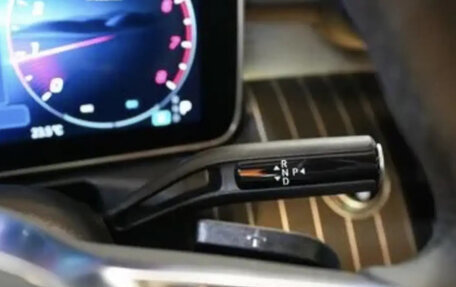 Mercedes-Benz C-Класс, 2025 год, 3 900 000 рублей, 10 фотография