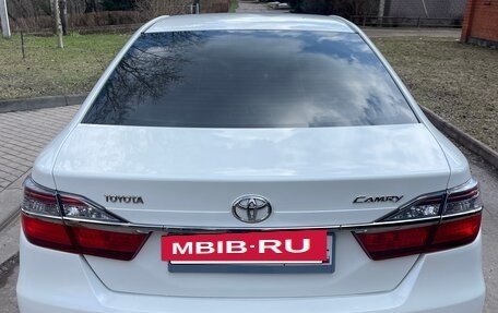 Toyota Camry, 2015 год, 1 873 000 рублей, 34 фотография