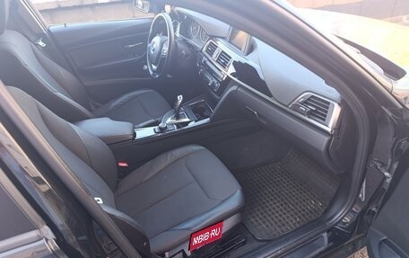 BMW 3 серия, 2018 год, 1 970 000 рублей, 15 фотография