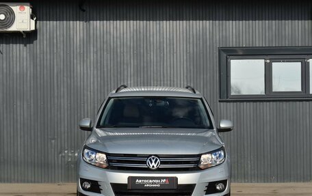 Volkswagen Tiguan I, 2012 год, 999 888 рублей, 3 фотография