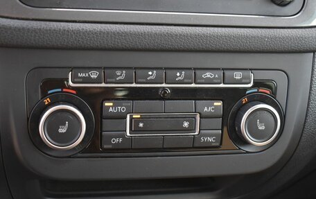 Volkswagen Tiguan I, 2012 год, 999 888 рублей, 14 фотография