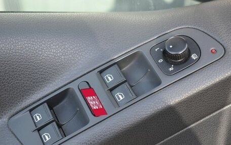 Volkswagen Tiguan I, 2012 год, 999 888 рублей, 18 фотография