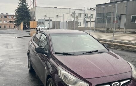 Hyundai Solaris II рестайлинг, 2014 год, 705 000 рублей, 1 фотография