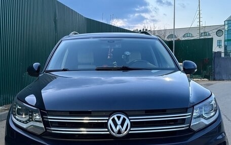 Volkswagen Tiguan I, 2012 год, 1 400 000 рублей, 1 фотография