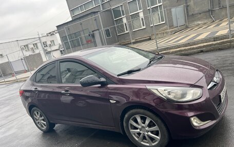 Hyundai Solaris II рестайлинг, 2014 год, 705 000 рублей, 2 фотография