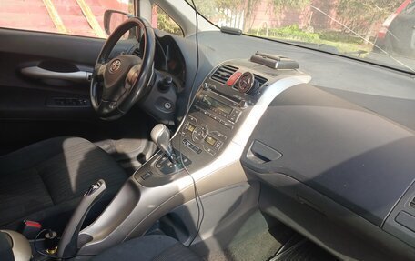 Toyota Auris II, 2007 год, 800 000 рублей, 3 фотография