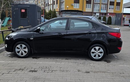 Hyundai Solaris II рестайлинг, 2016 год, 779 000 рублей, 2 фотография