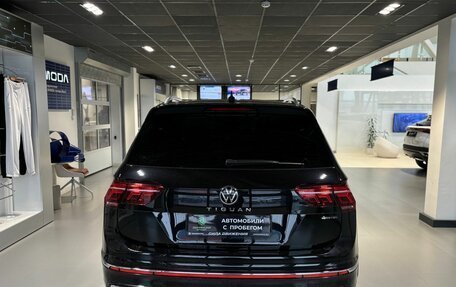 Volkswagen Tiguan II, 2021 год, 4 050 000 рублей, 6 фотография