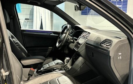 Volkswagen Tiguan II, 2021 год, 4 050 000 рублей, 7 фотография