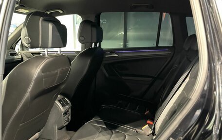 Volkswagen Tiguan II, 2021 год, 4 050 000 рублей, 29 фотография