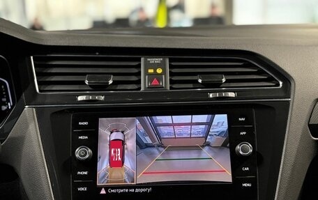 Volkswagen Tiguan II, 2021 год, 4 050 000 рублей, 25 фотография