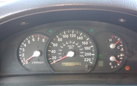 KIA Sorento IV, 2005 год, 750 000 рублей, 13 фотография