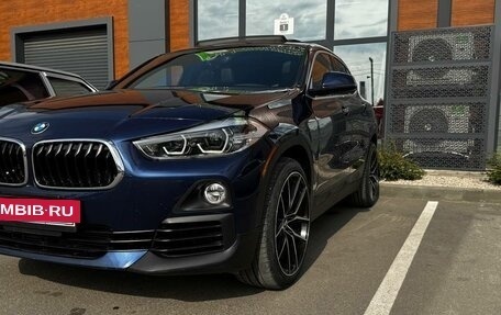 BMW X2, 2018 год, 2 950 000 рублей, 2 фотография