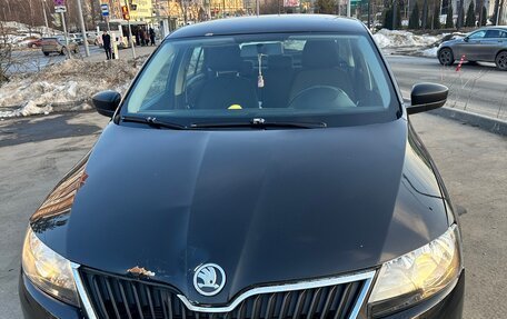 Skoda Rapid I, 2015 год, 600 000 рублей, 2 фотография