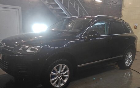 Volkswagen Touareg III, 2013 год, 2 100 000 рублей, 3 фотография