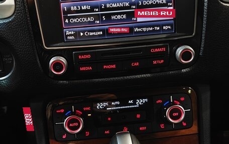 Volkswagen Touareg III, 2013 год, 2 100 000 рублей, 10 фотография