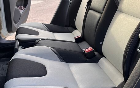 Volvo V40 Cross Country I, 2014 год, 1 450 000 рублей, 16 фотография